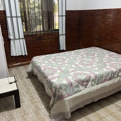 excelente casa na quadra da lagoa de Praia seca , em 3 lotes de terreno